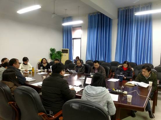 何振指导社科基金申报.jpg